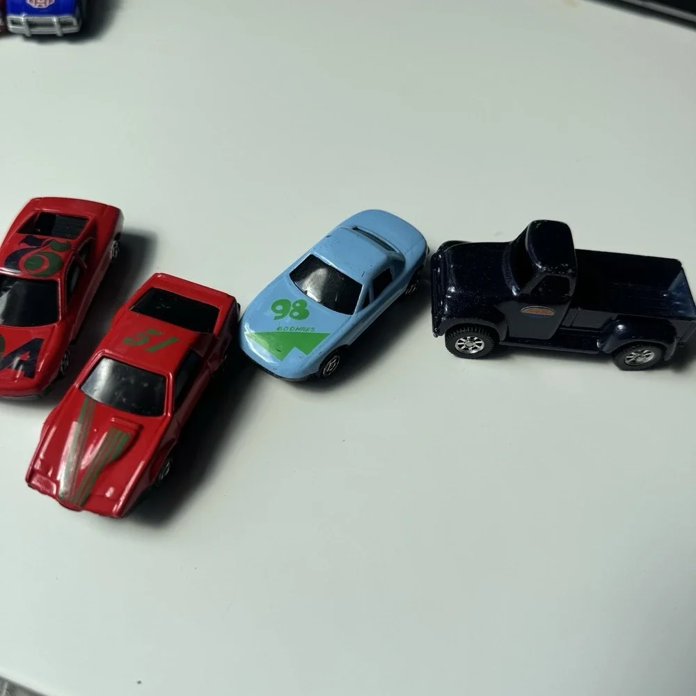 Vintage Die Cast Toy Car Lot of 4 Mixed Cars Pickup Truck Racing Cars Loose